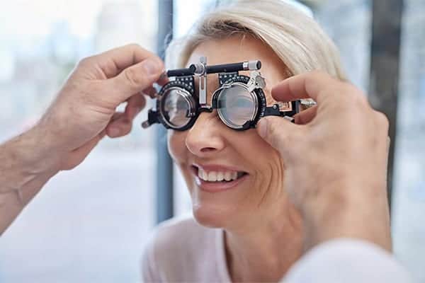 precautions apres operation cataracte secondaire ophtalmologue specialiste chirurgie cataracte paris docteur camille rambaud
